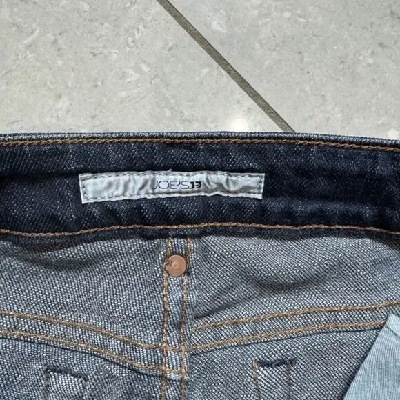Joe's Jeans Low Rise - Picture 3 of 10